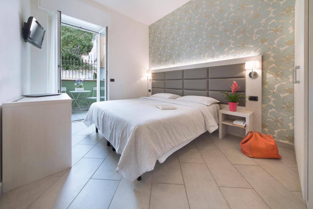 Hotel Residence Laigueglia Free Parking Exterior foto